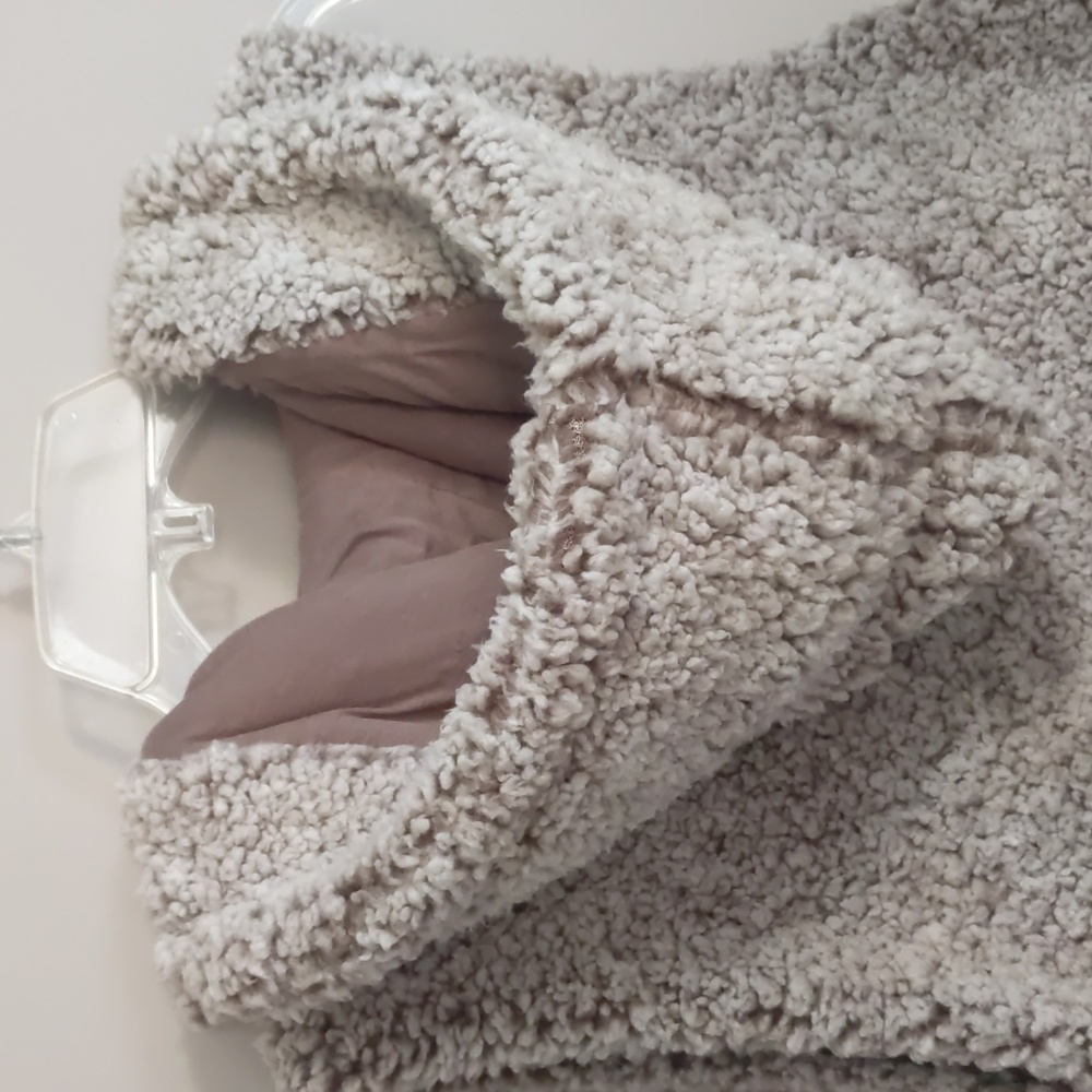 Hooded Vest--Krazy Kat - Picture 3 of 6